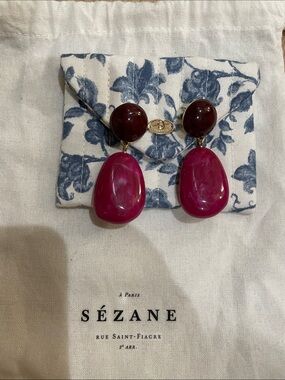 Sezane Burgundy and Deep Wine Drop Clip-On Earrings Like New